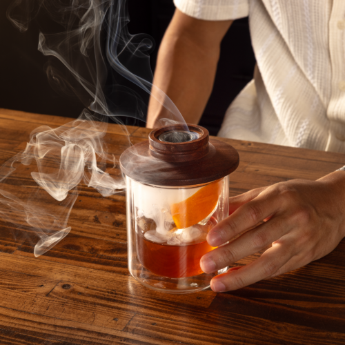 Alternative view of Whiskey Smoking Kit